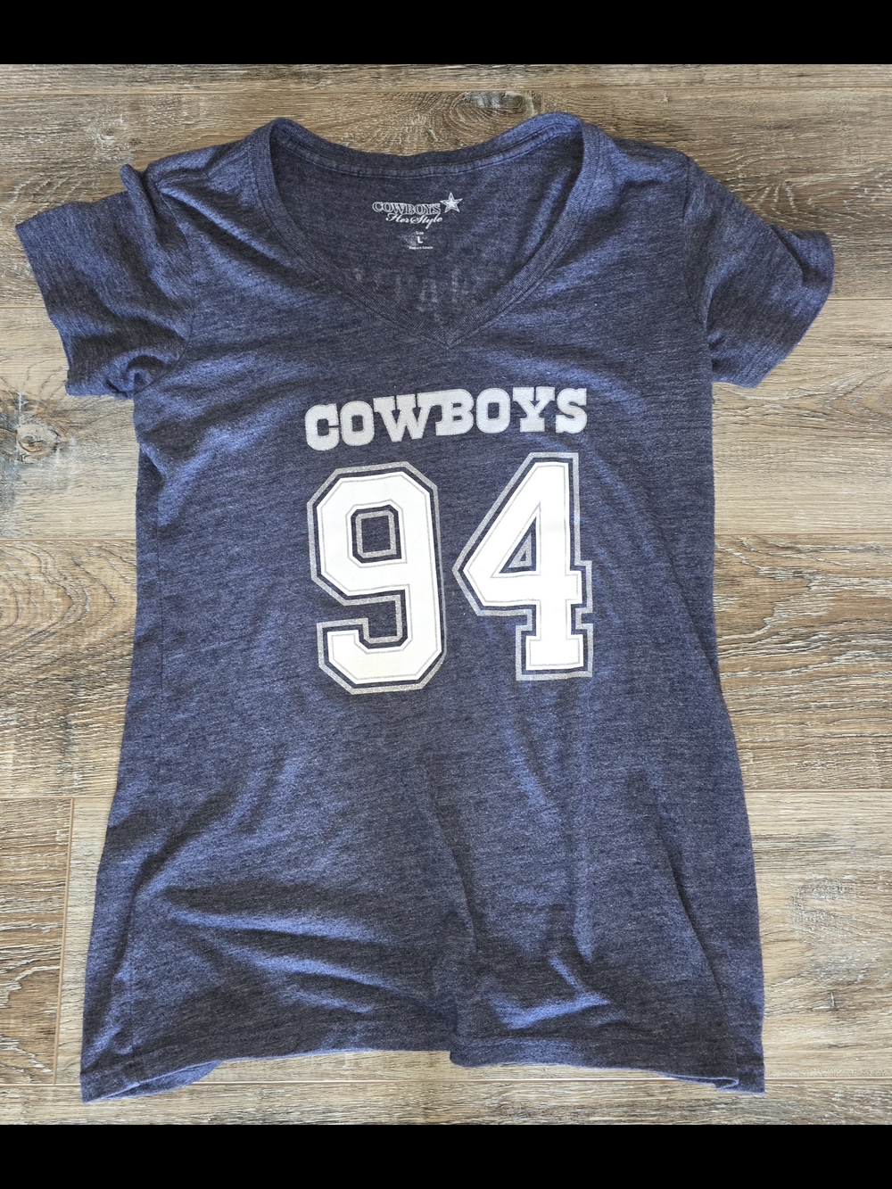 Dallas Cowboys Her Style Large 94 Graphic Tee - Navy Blue V Neck Demarcus Ware